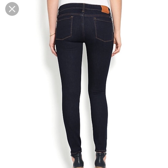 Lucky Brand Denim - ☘️Lucky Brand “Charlie Skinny” Dark Jeans Sz 2 26R